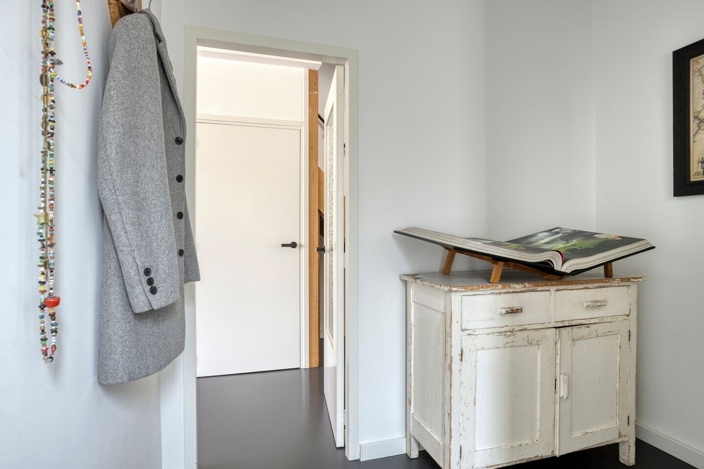 Twee-onder-één-kap te koop: Wilhelmina Geevestraat 38, Poortugaal
