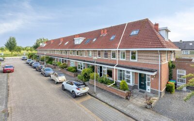 Linnaeusstraat 21