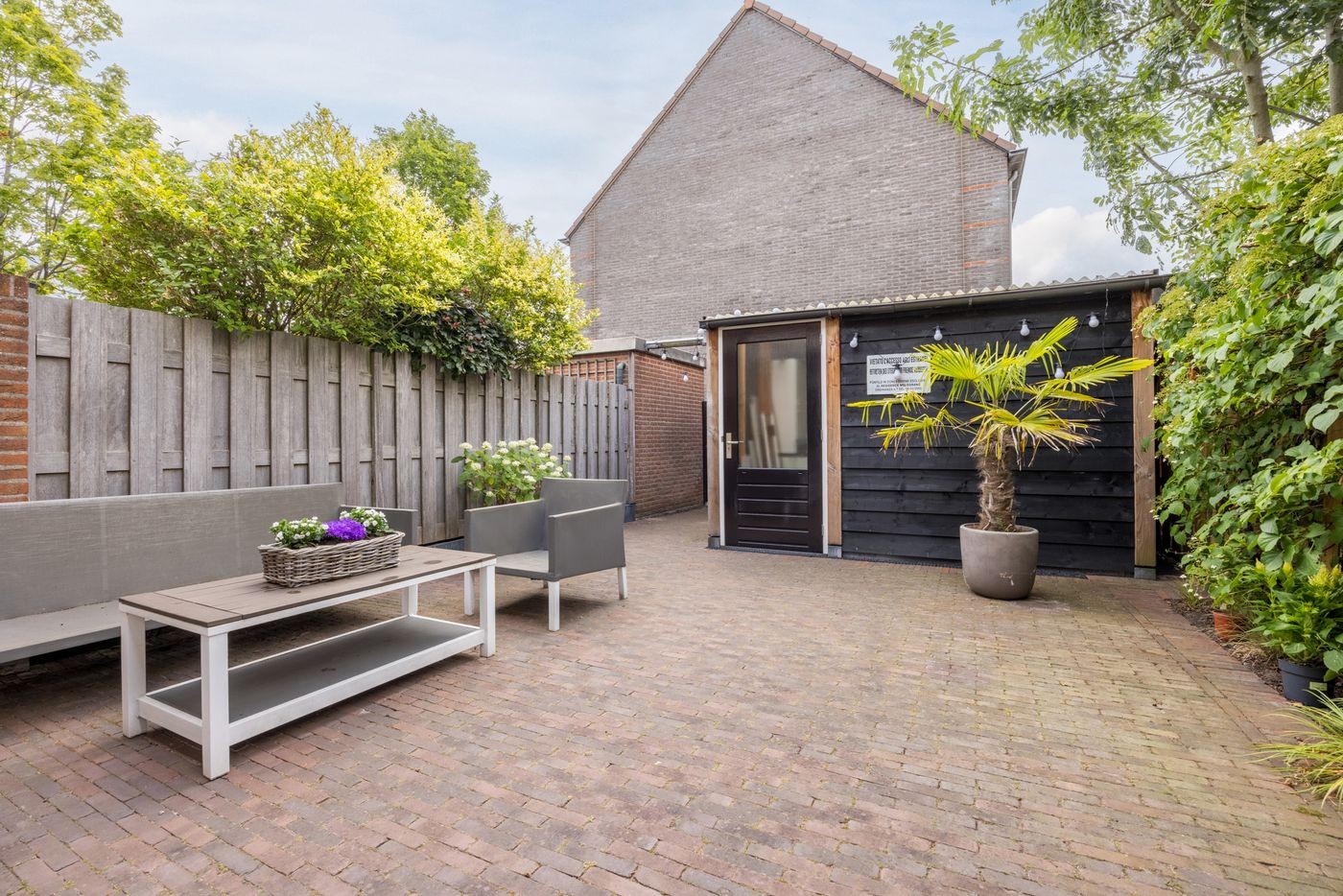 Tussenwoning te koop: Castellum 14, Poortugaal