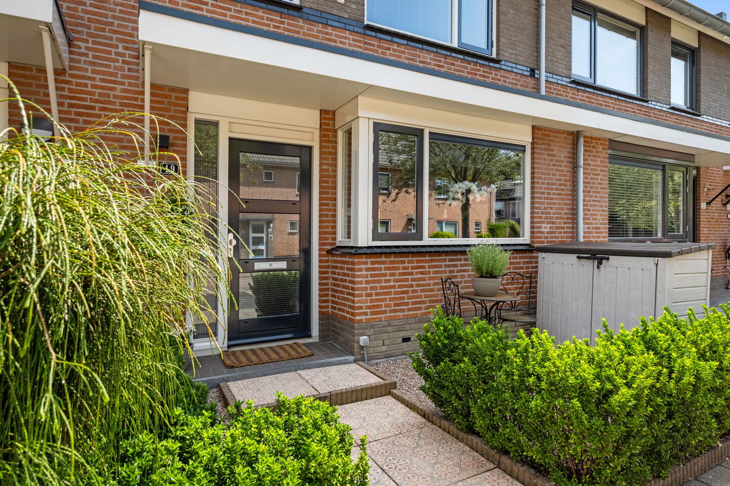 Tussenwoning te koop: Nicolaas van Puttenstraat 49, Poortugaal