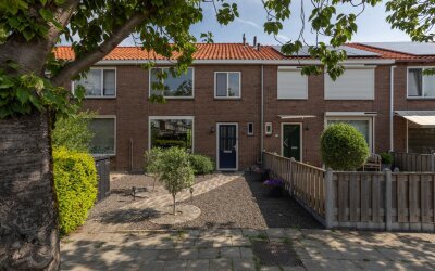 Bernhardstraat 28