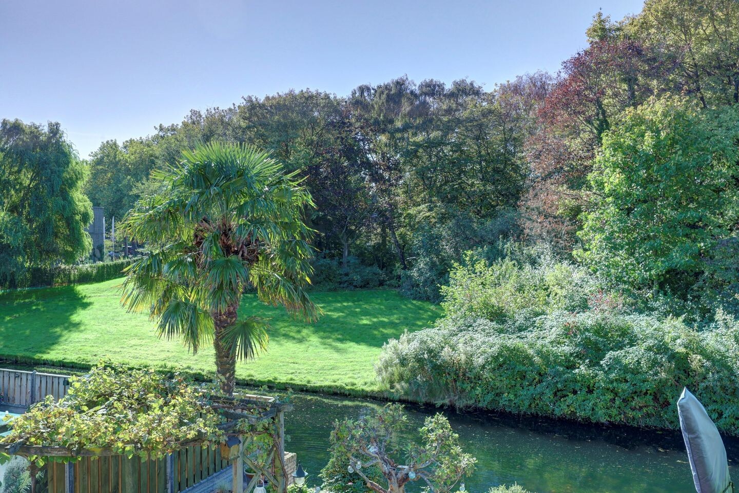 Tussenwoning te koop: Watersnip 18, Rozenburg