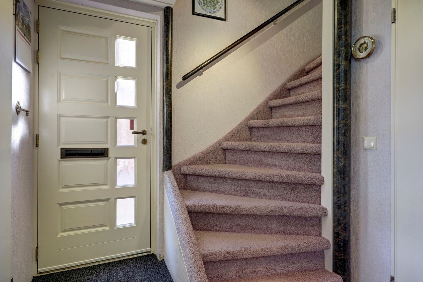 Tussenwoning te koop: Watersnip 18, Rozenburg