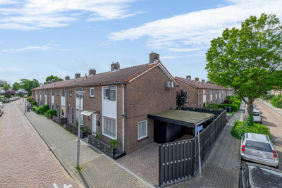 Wethouder van Heldenstraat 27