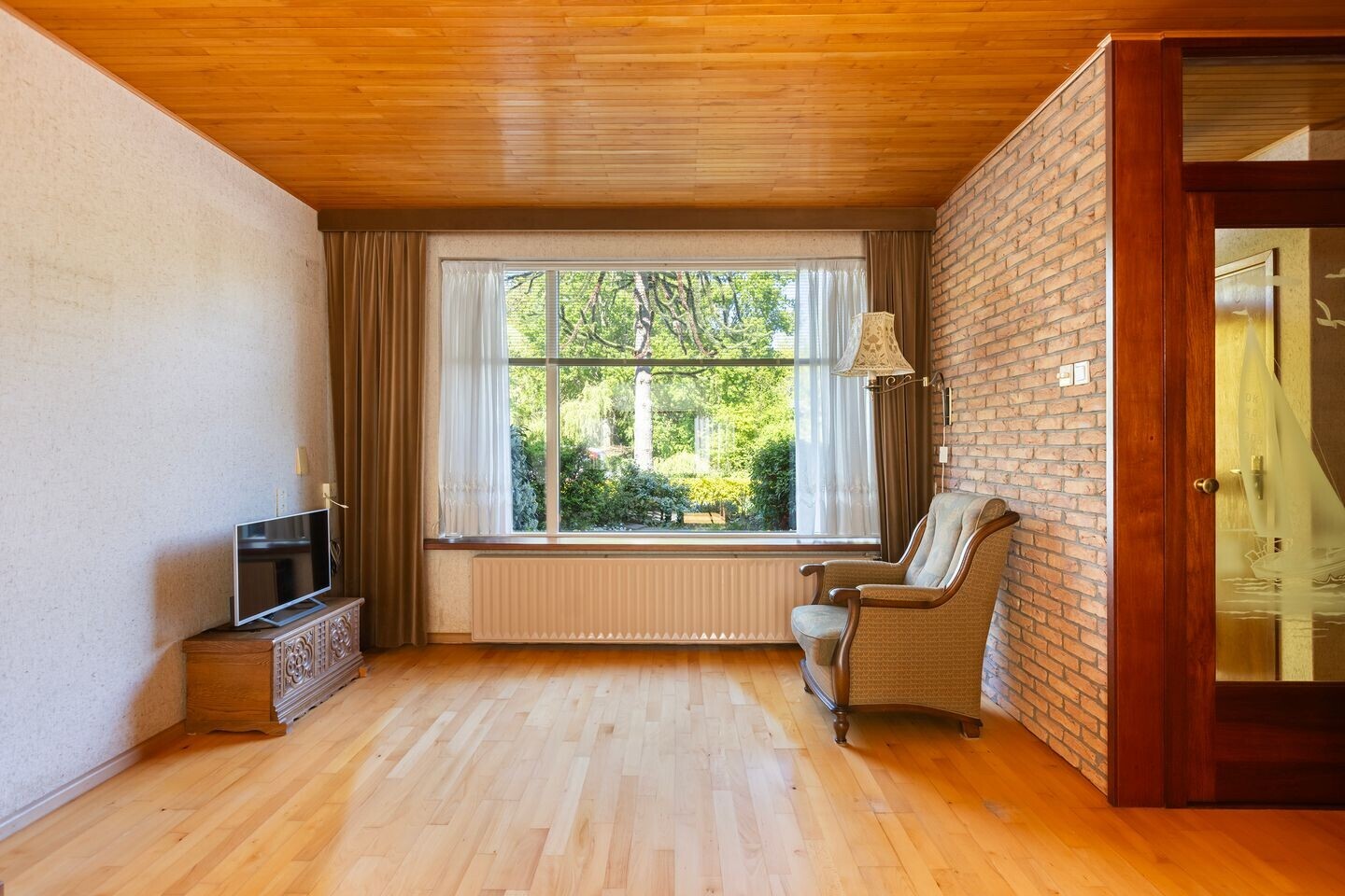 Tussenwoning te koop: Esdoornlaan 32, Rozenburg