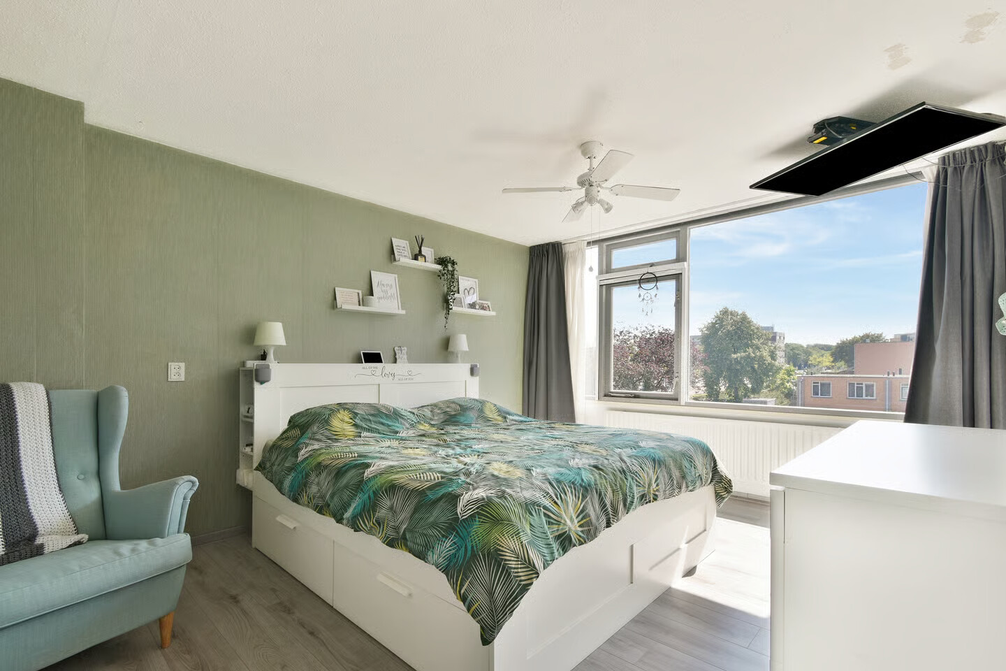 Appartement te koop: Bijster 25, Hoogvliet Rotterdam