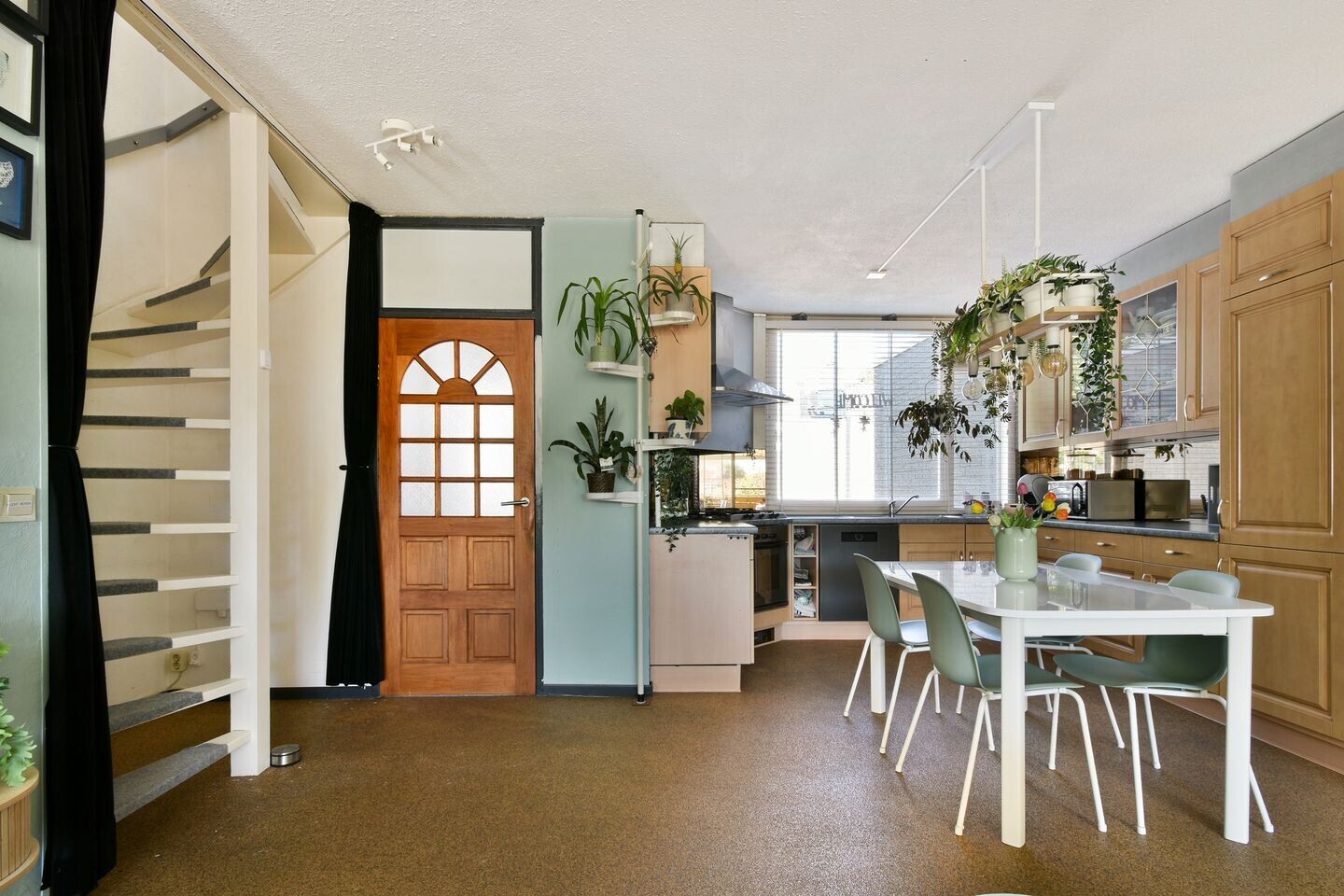 Appartement te koop: Bijster 25, Hoogvliet Rotterdam