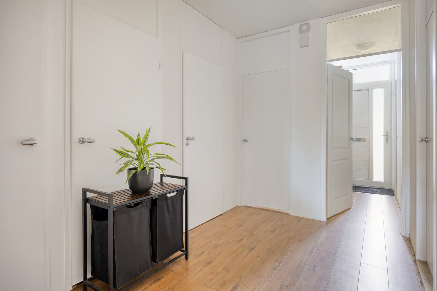 Appartement te koop: Hallant 18, Hoogvliet Rotterdam