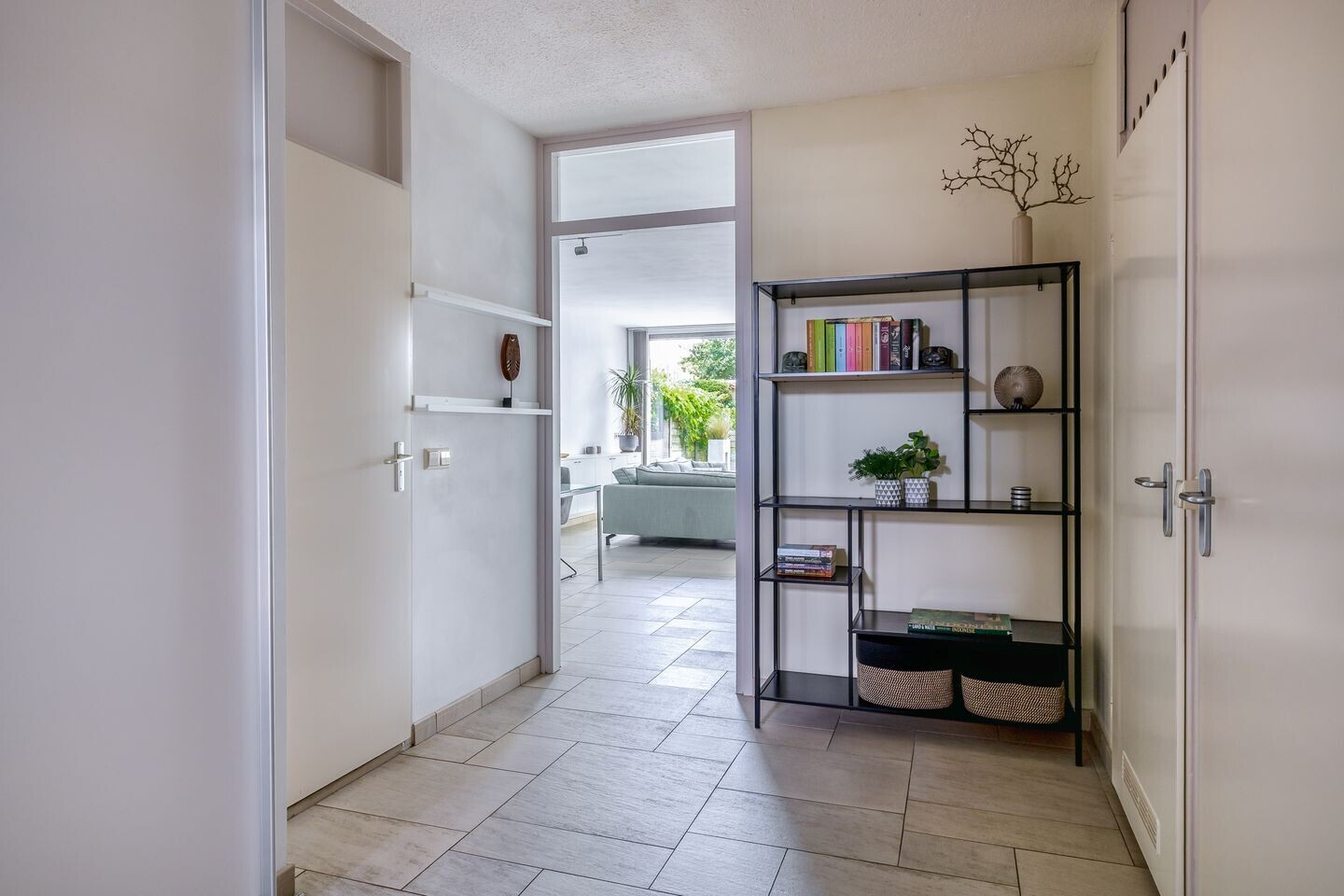 Appartement te koop: Hallant 6, Hoogvliet Rotterdam
