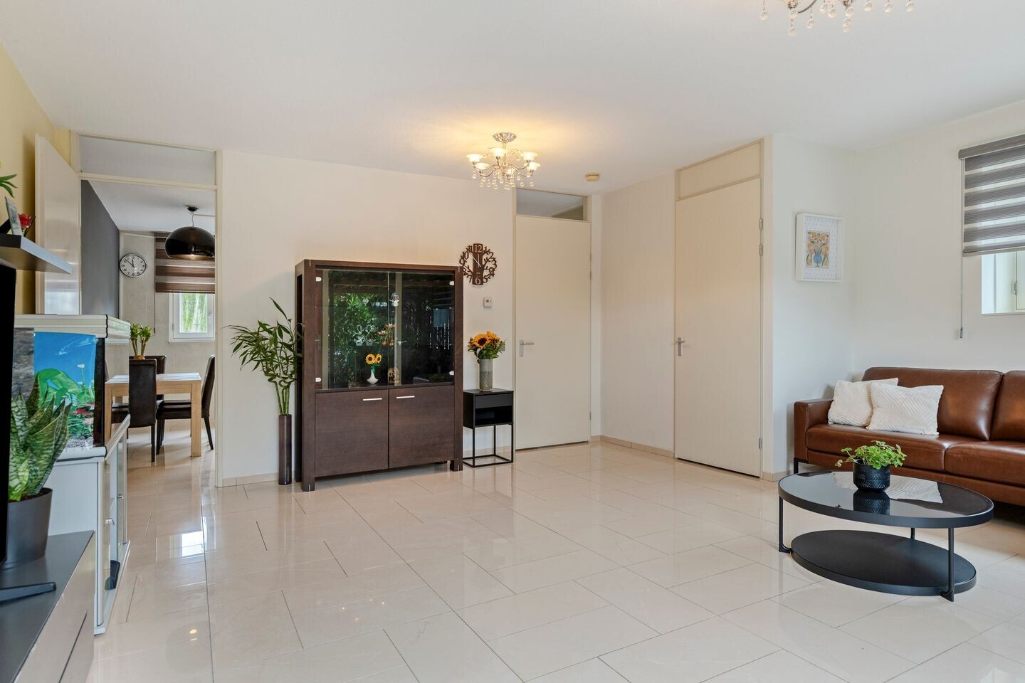 Hoekwoning te koop: Ondersim 131, Hoogvliet Rotterdam