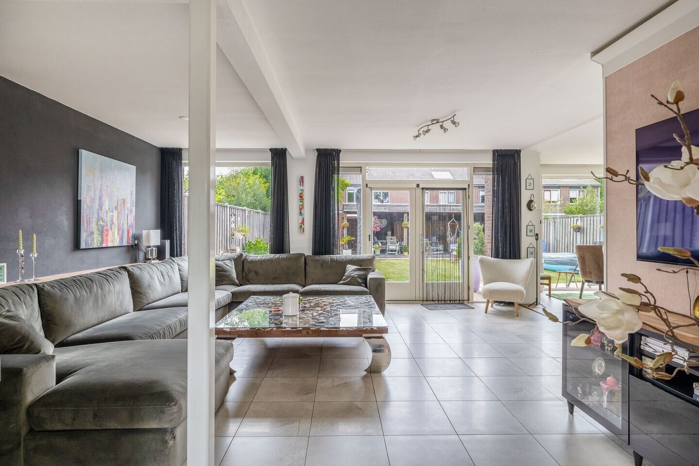 Hoekwoning te koop: Kruisnetlaan 171, Hoogvliet Rotterdam