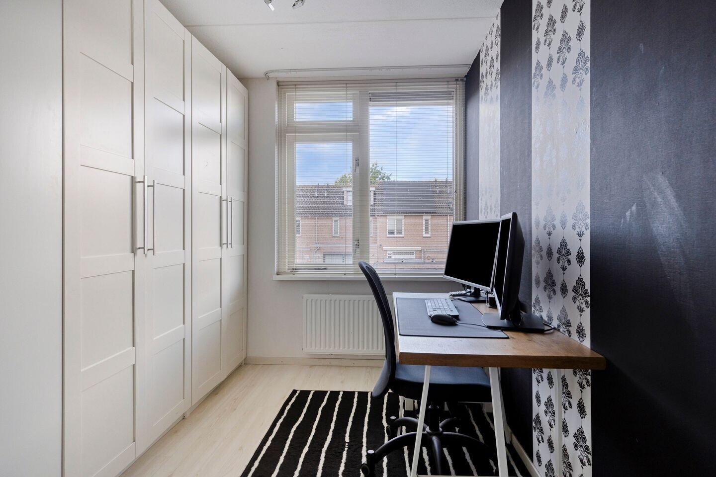 Tussenwoning te koop: Bongweg 8, Hoogvliet Rotterdam