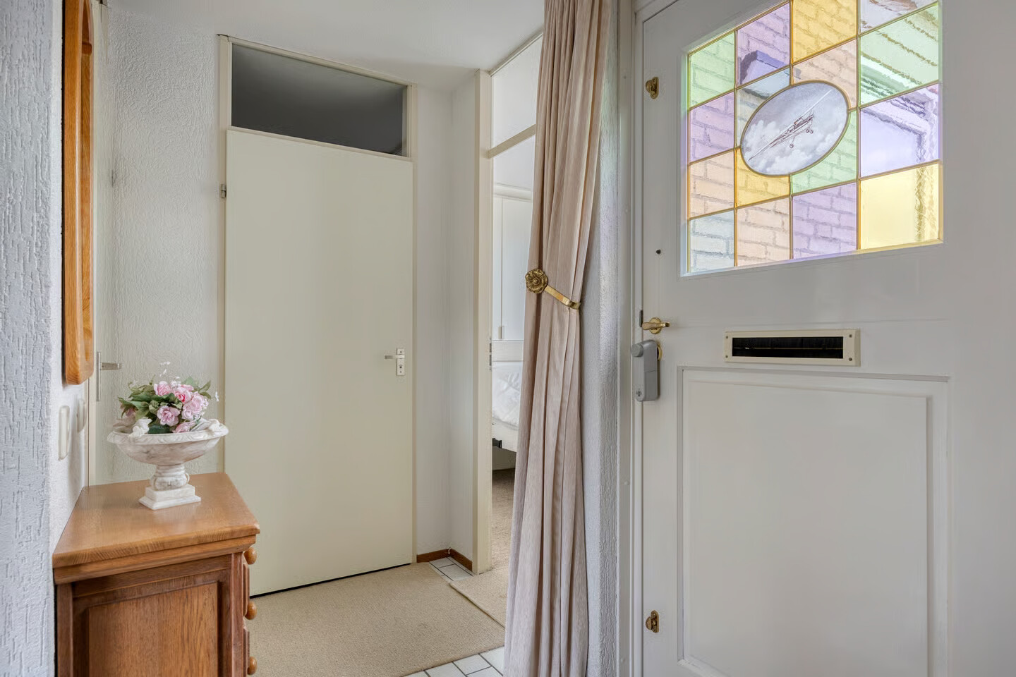 Tussenwoning te koop: Posweg 235, Hoogvliet Rotterdam
