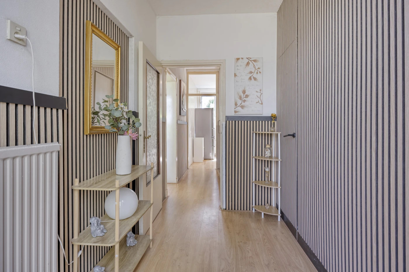 Tussenwoning te koop: Harderpad 8, Hoogvliet Rotterdam
