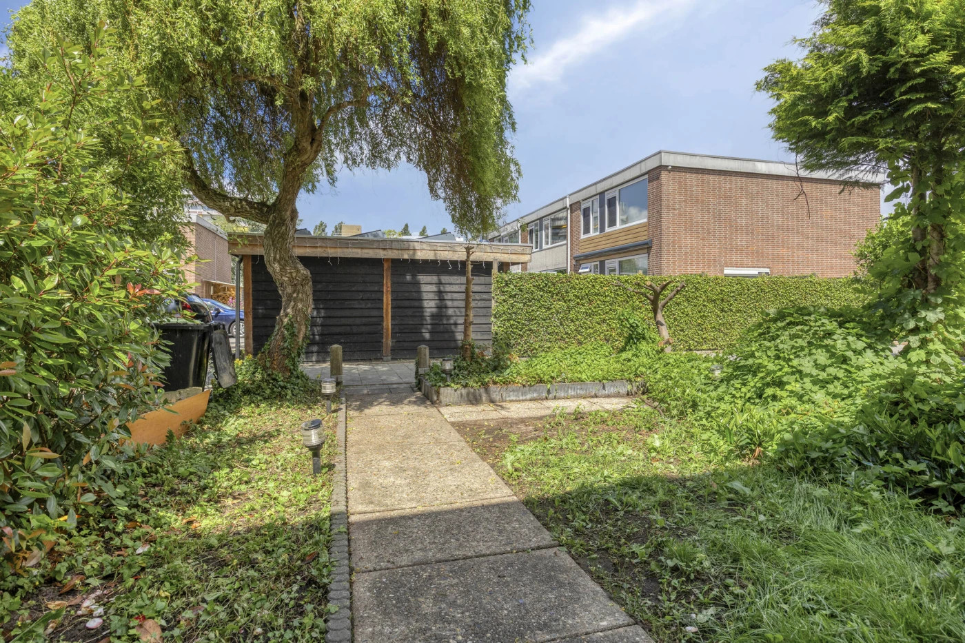 Tussenwoning te koop: Harderpad 8, Hoogvliet Rotterdam