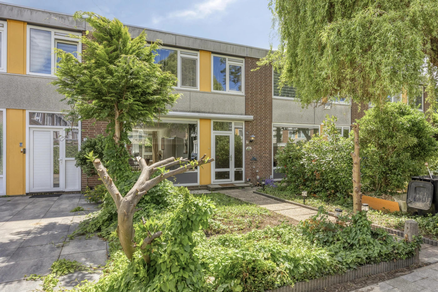 Tussenwoning te koop: Harderpad 8, Hoogvliet Rotterdam