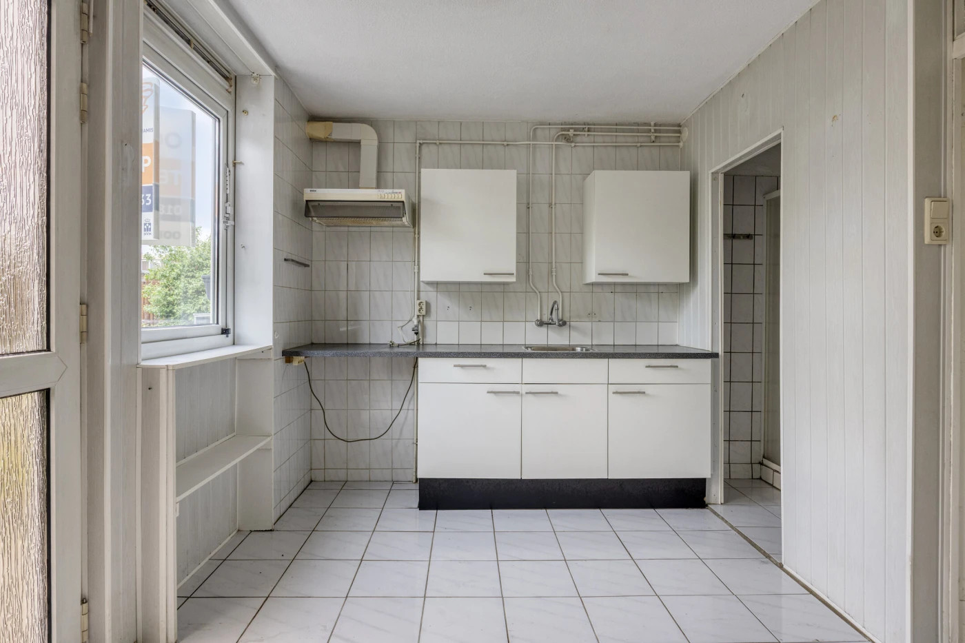 Hoekwoning te koop: Baarsweg 166, Hoogvliet Rotterdam