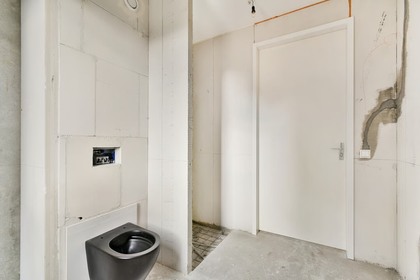 Tussenwoning te koop: Baarsweg 227, Hoogvliet Rotterdam