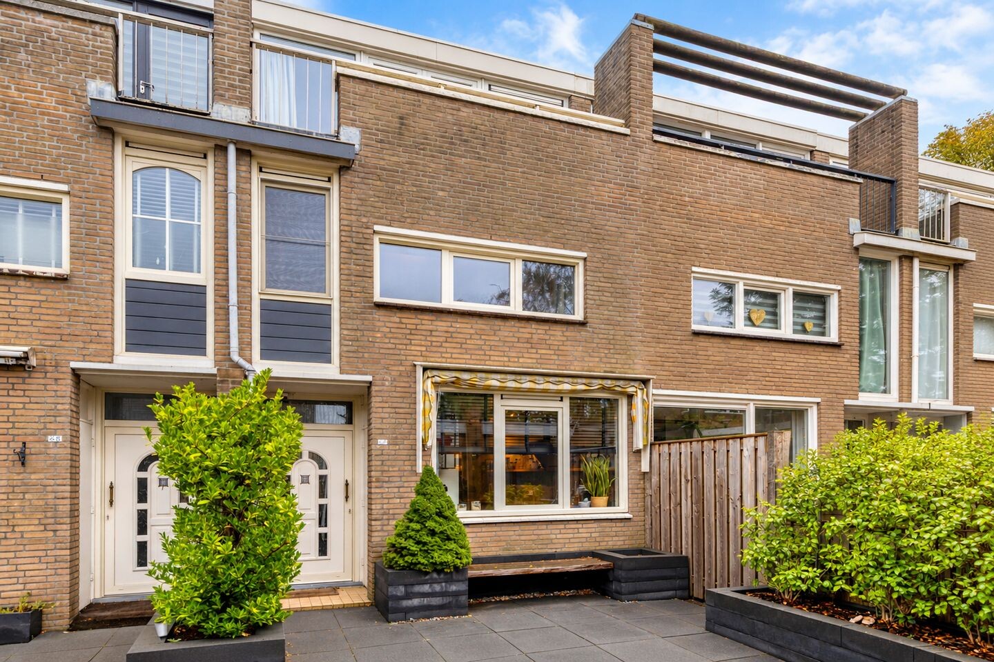 Tussenwoning te koop: Kaar 67, Hoogvliet Rotterdam
