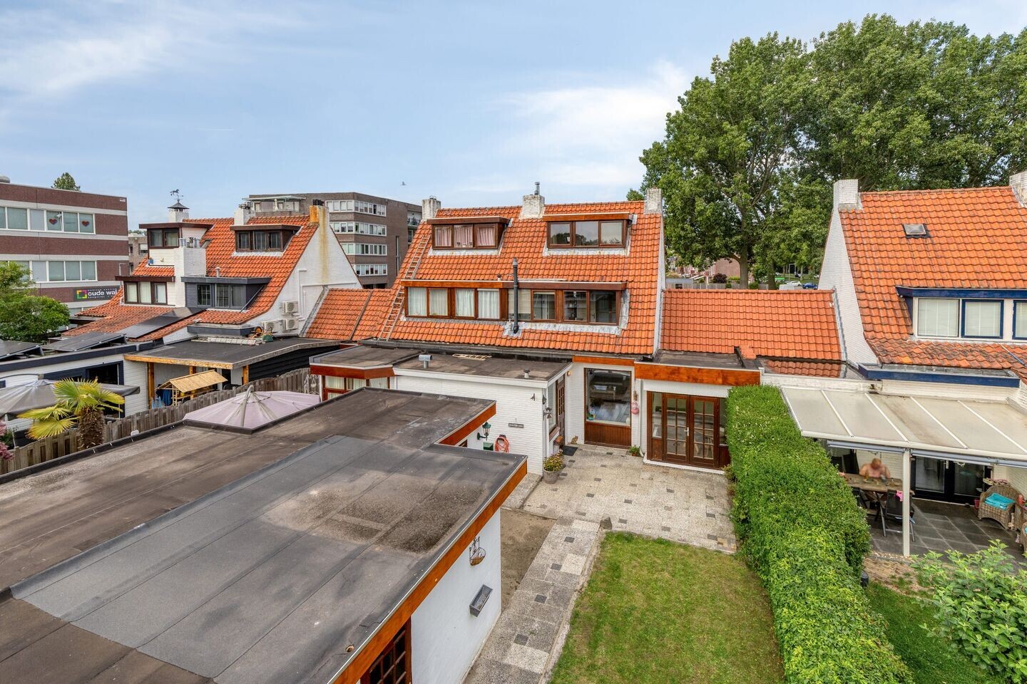 Tussenwoning te koop: Oude Wal 14, Hoogvliet Rotterdam