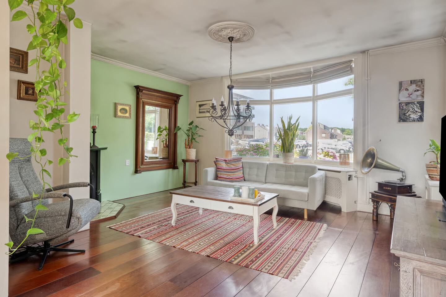 Tussenwoning te koop: Oude Wal 14, Hoogvliet Rotterdam