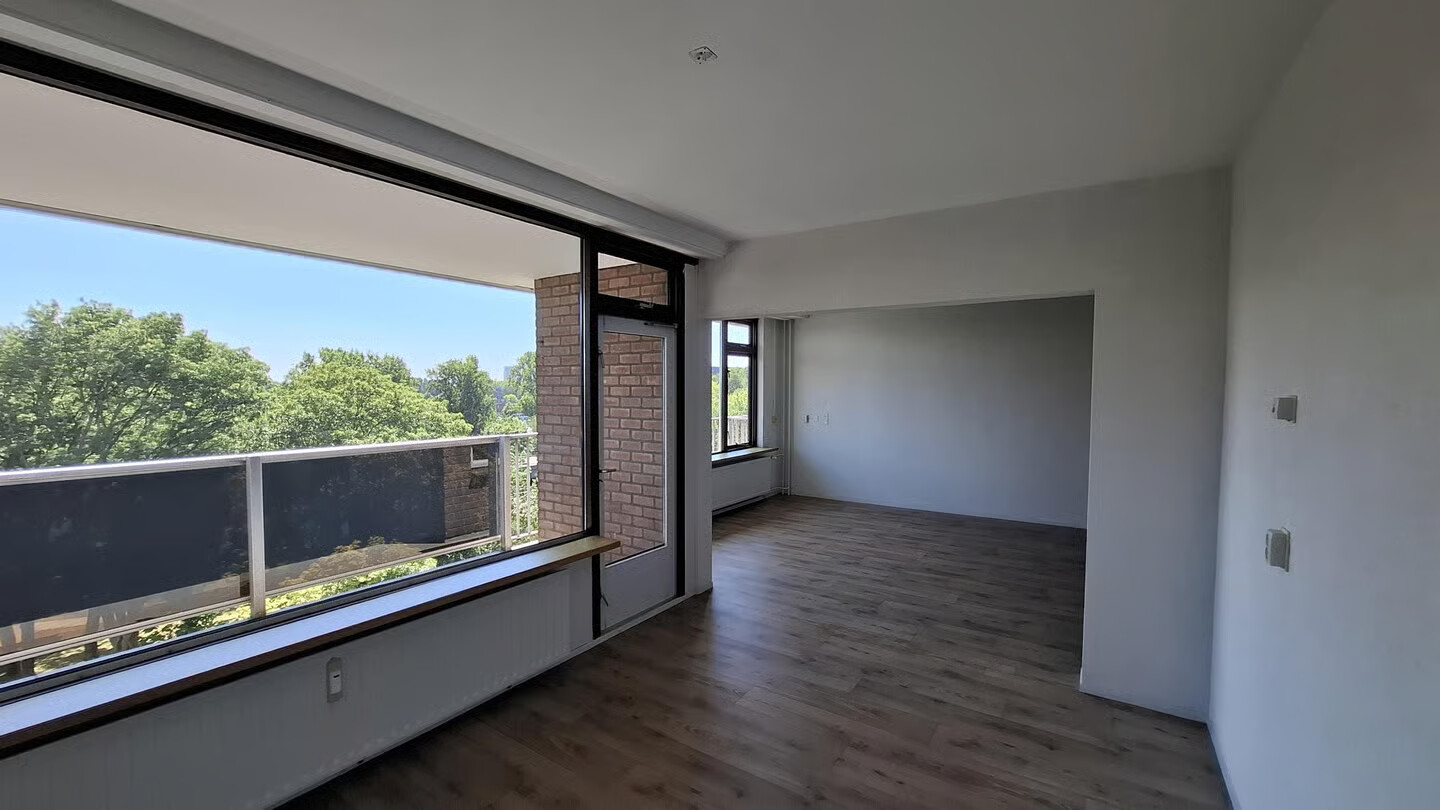 Appartement te koop: Tijmweg 106, Hoogvliet Rotterdam