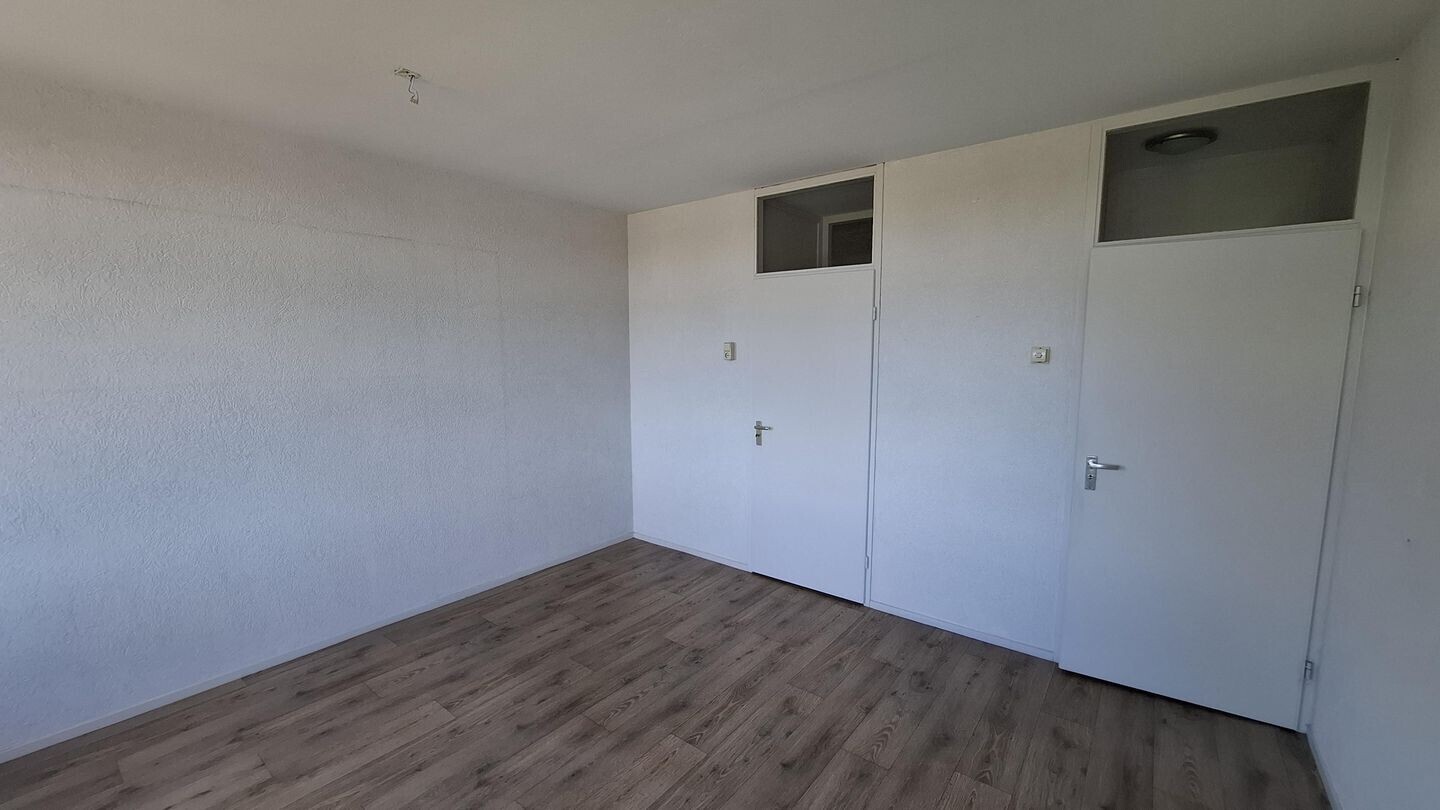 Appartement te koop: Tijmweg 106, Hoogvliet Rotterdam