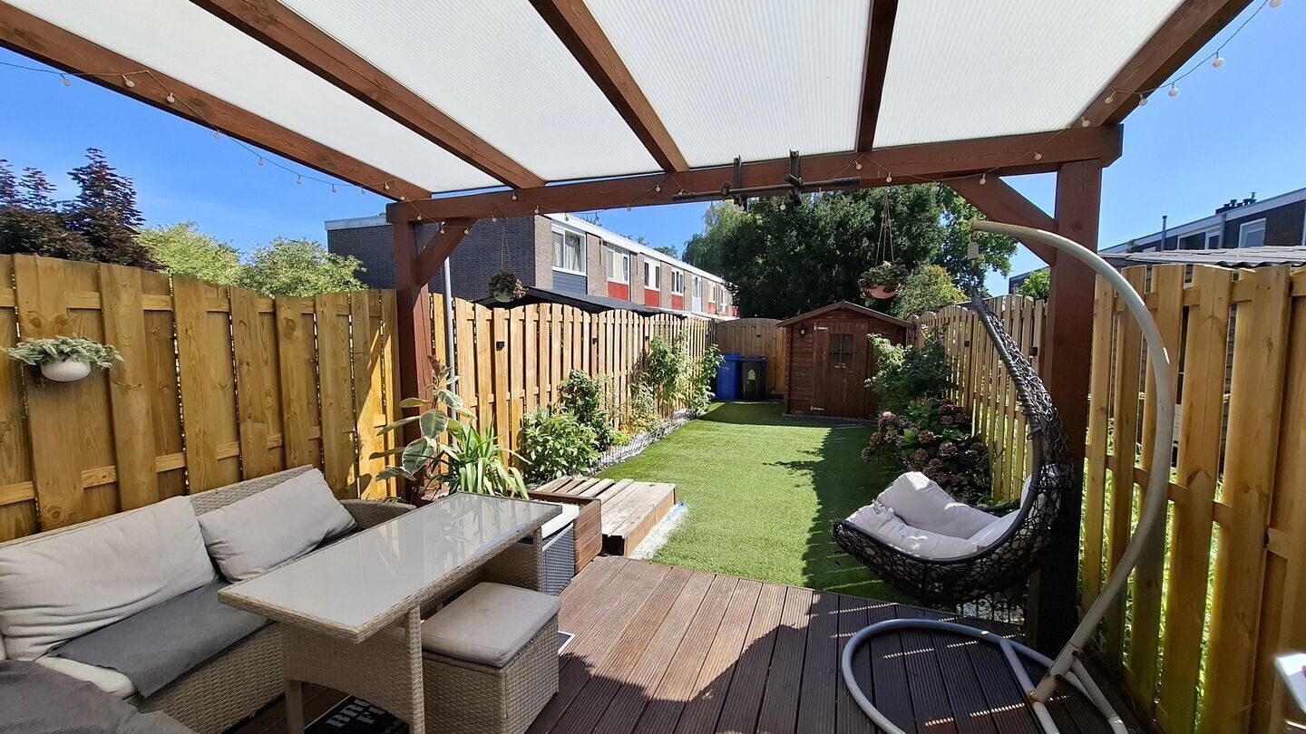 Tussenwoning te koop: Sagiusstraat 30, Pernis Rotterdam