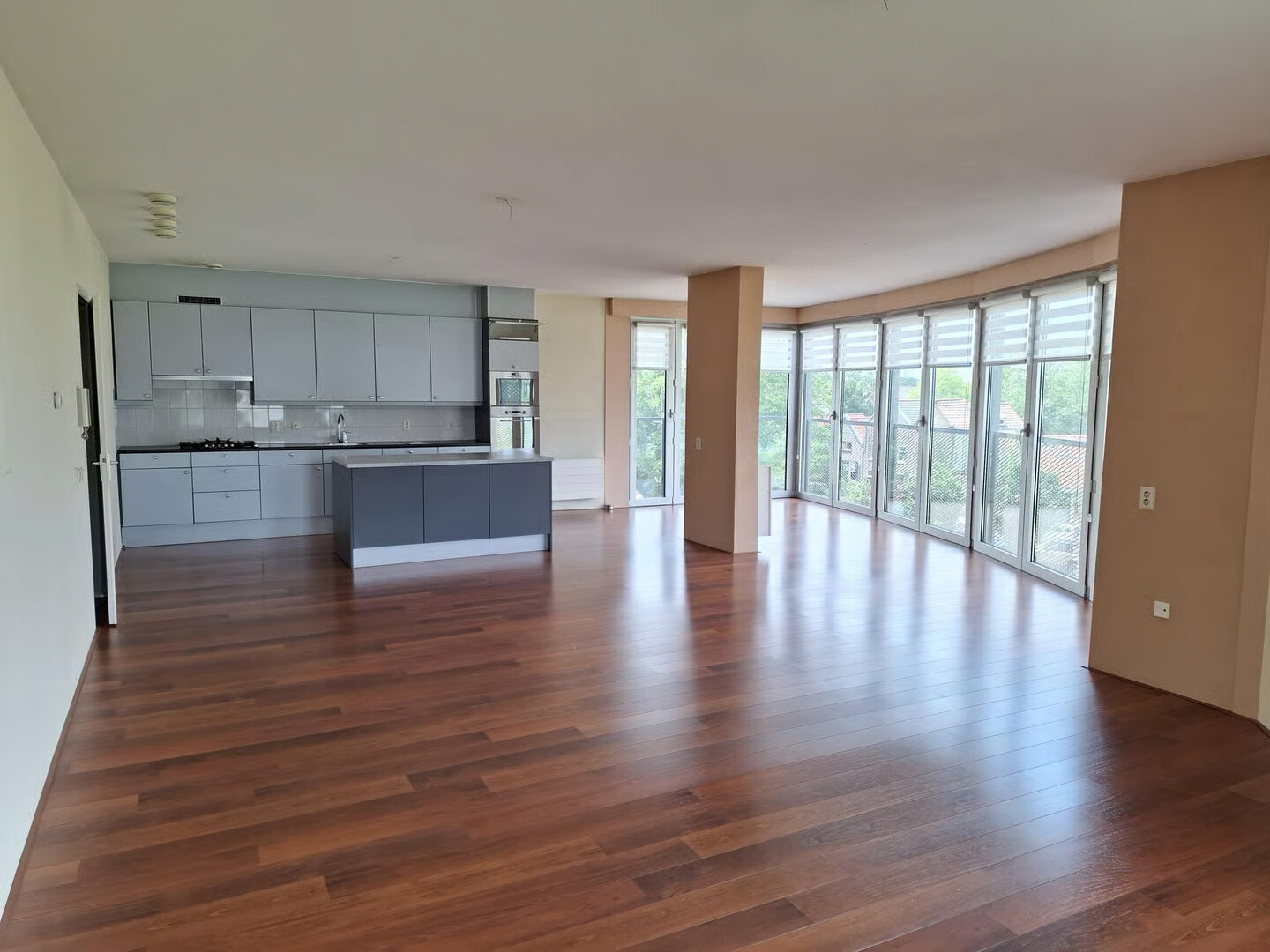 Appartement te koop: Uiterdijk 60, Pernis Rotterdam