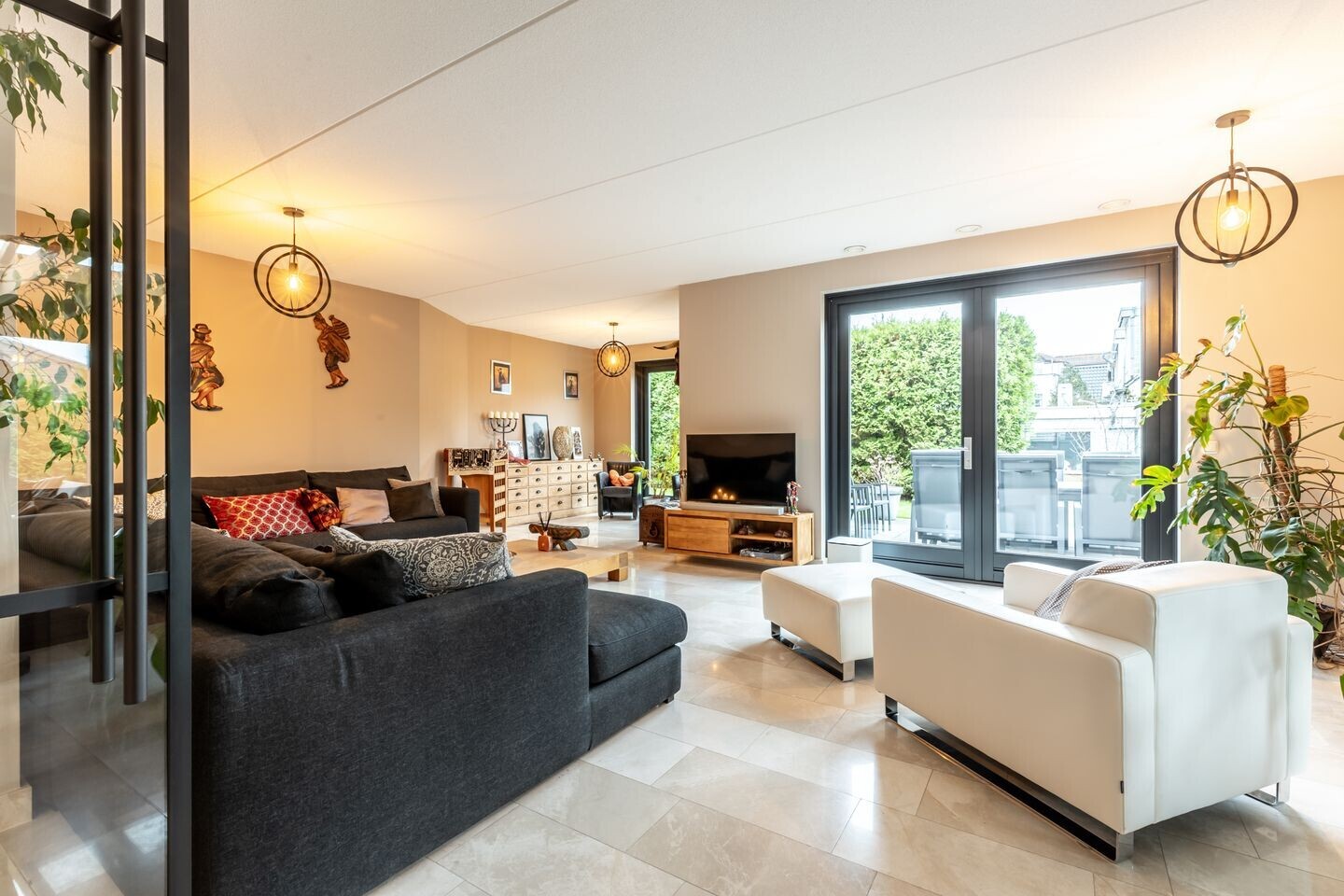 Vrijstaande woning te koop: Zellingstraat 73, Pernis Rotterdam
