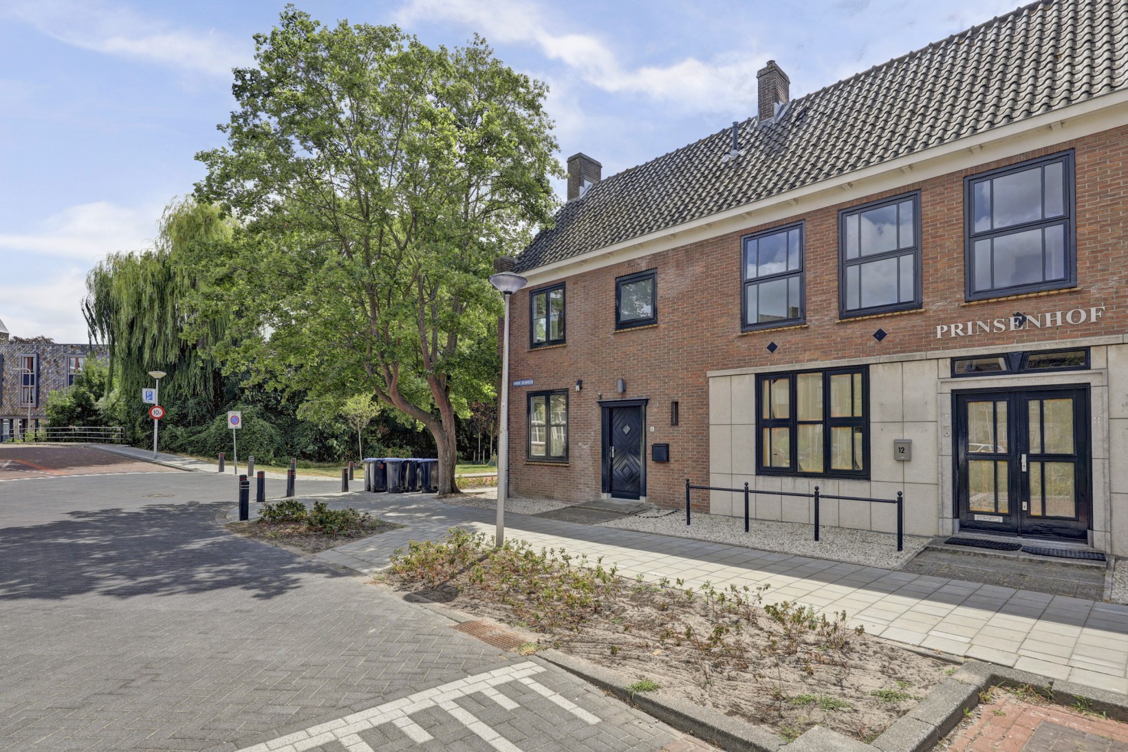 Appartement te koop: Koningin Julianaplein 13, Spijkenisse