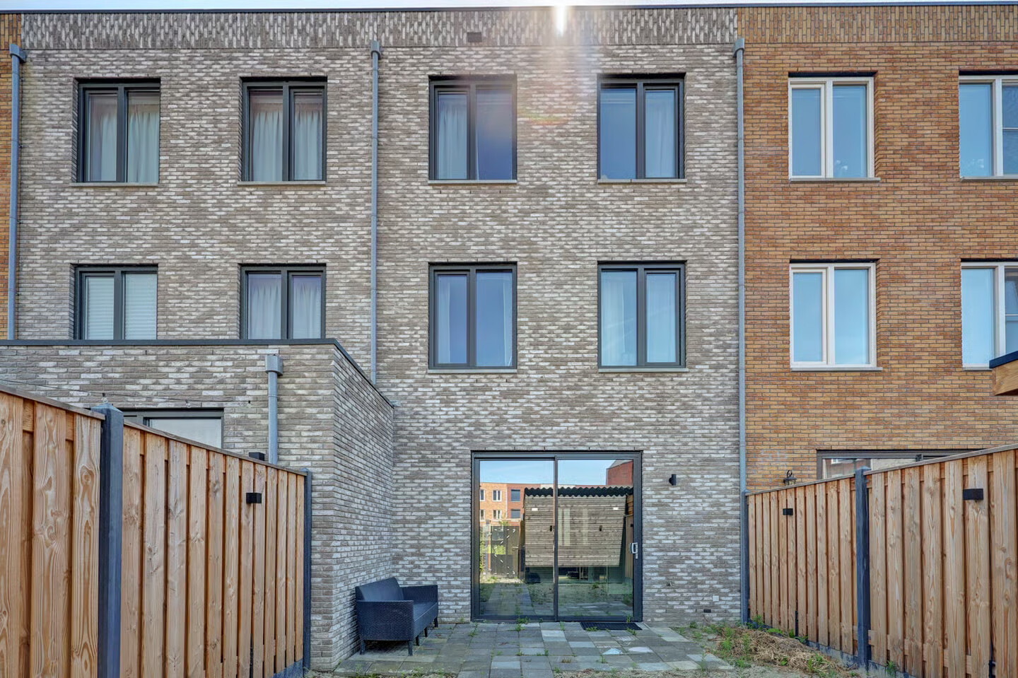 Tussenwoning te koop: Elementenweg 88, Spijkenisse