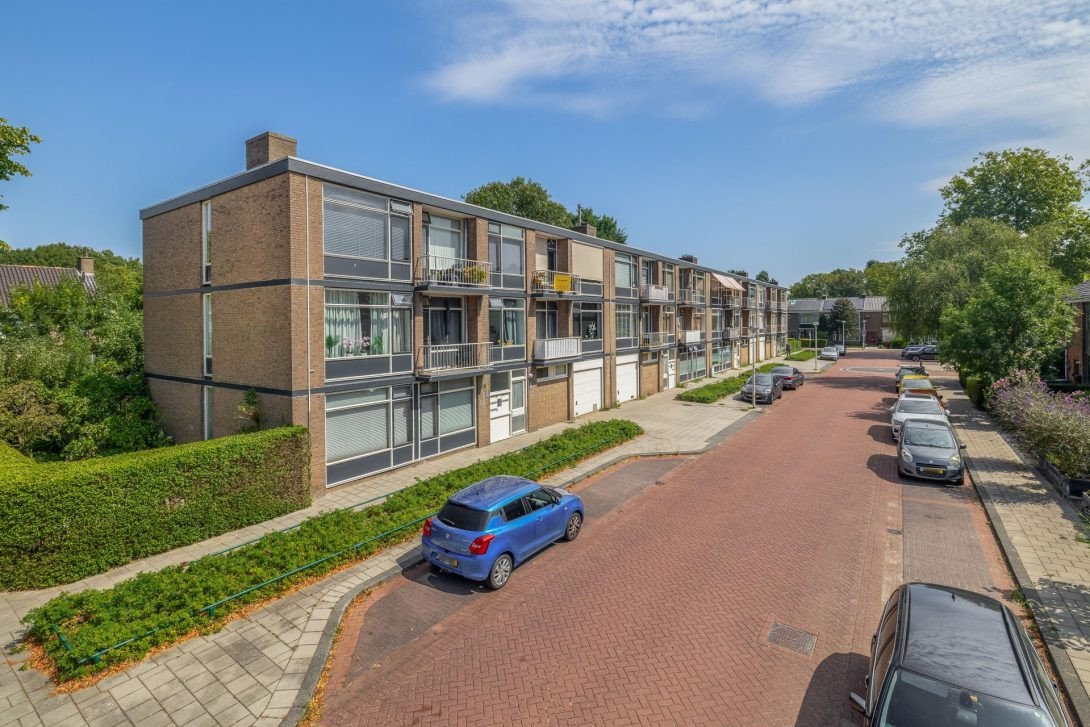 Appartement te koop: Lobeliastraat 37A, Spijkenisse