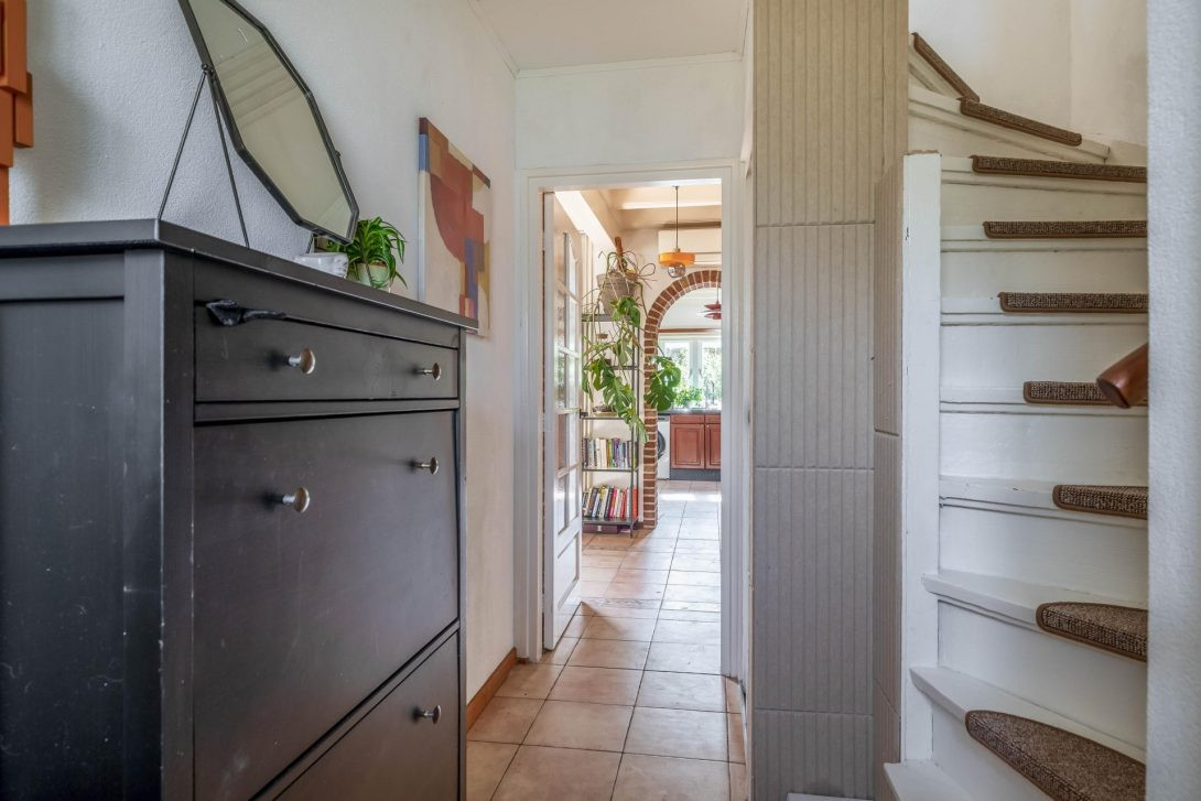 Tussenwoning te koop: Tulpstraat 12, Spijkenisse