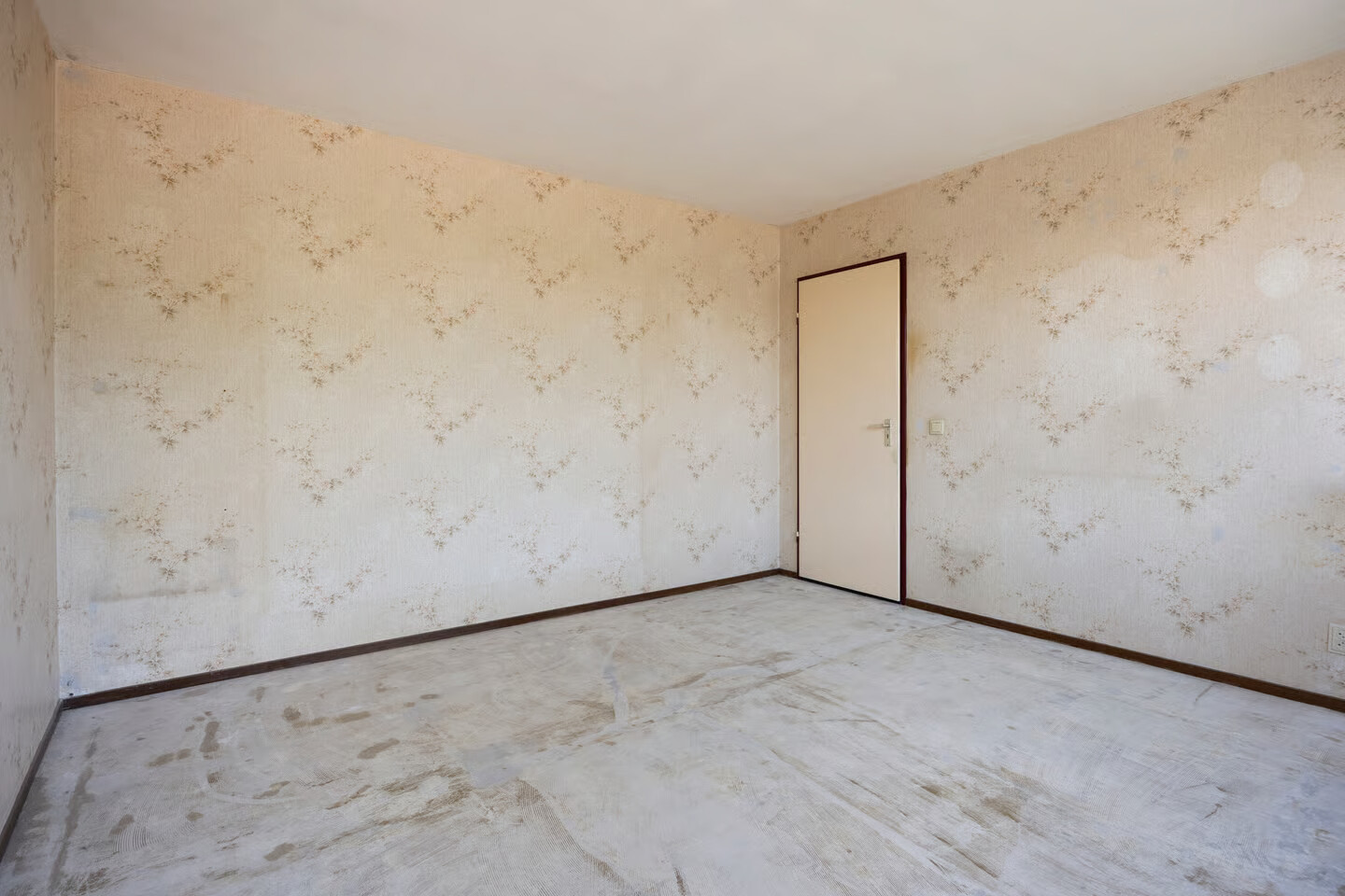 Tussenwoning te koop: Beverveen 158, Spijkenisse