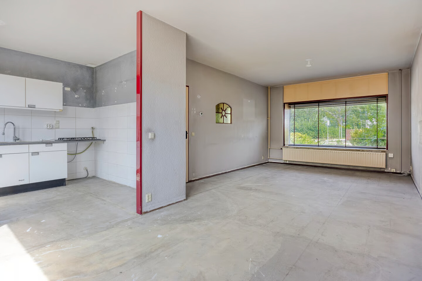 Tussenwoning te koop: Beverveen 158, Spijkenisse