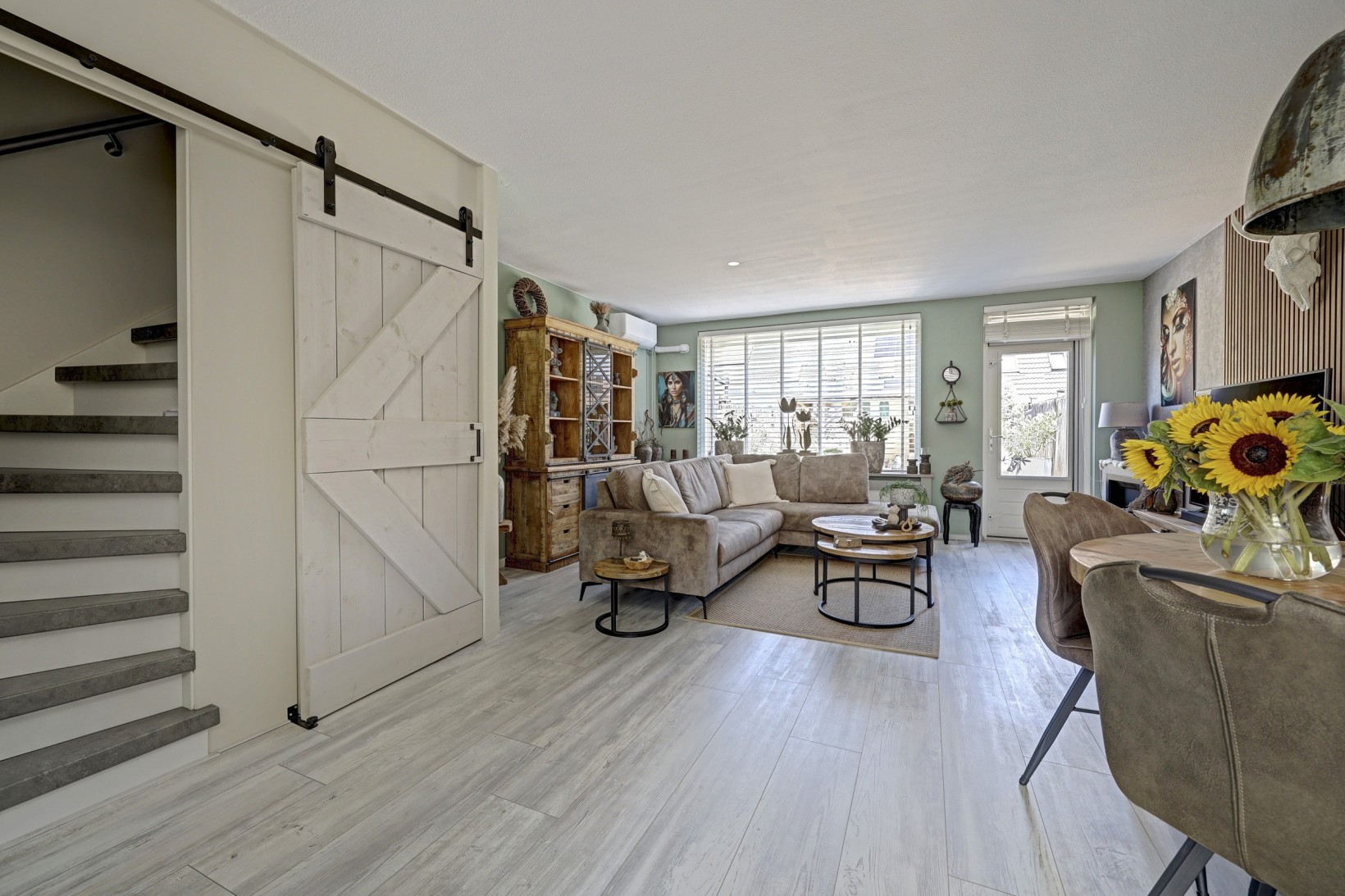 Tussenwoning te koop: Smelegras 6, Spijkenisse