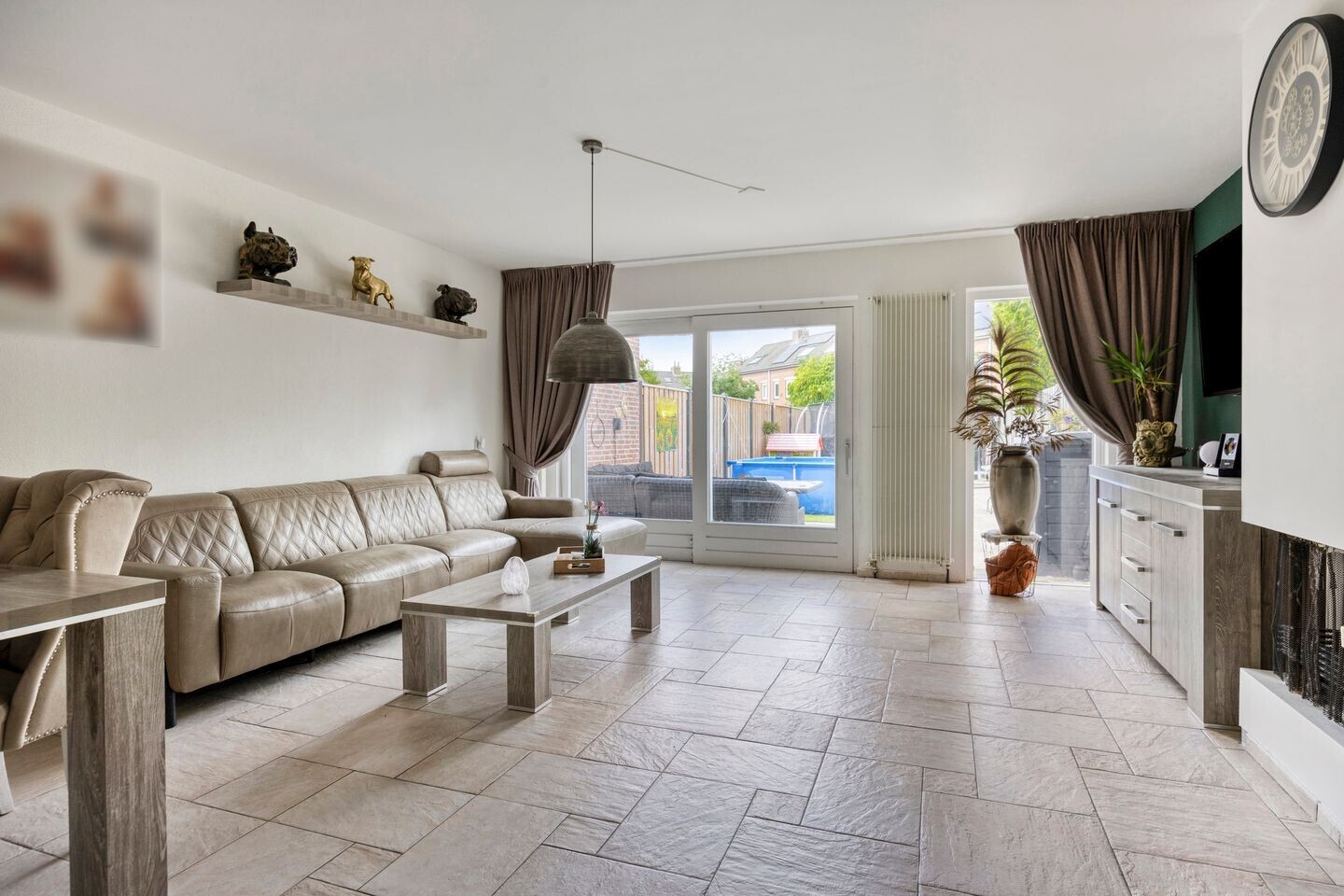 Tussenwoning te koop: Avocadogaard 8, Spijkenisse