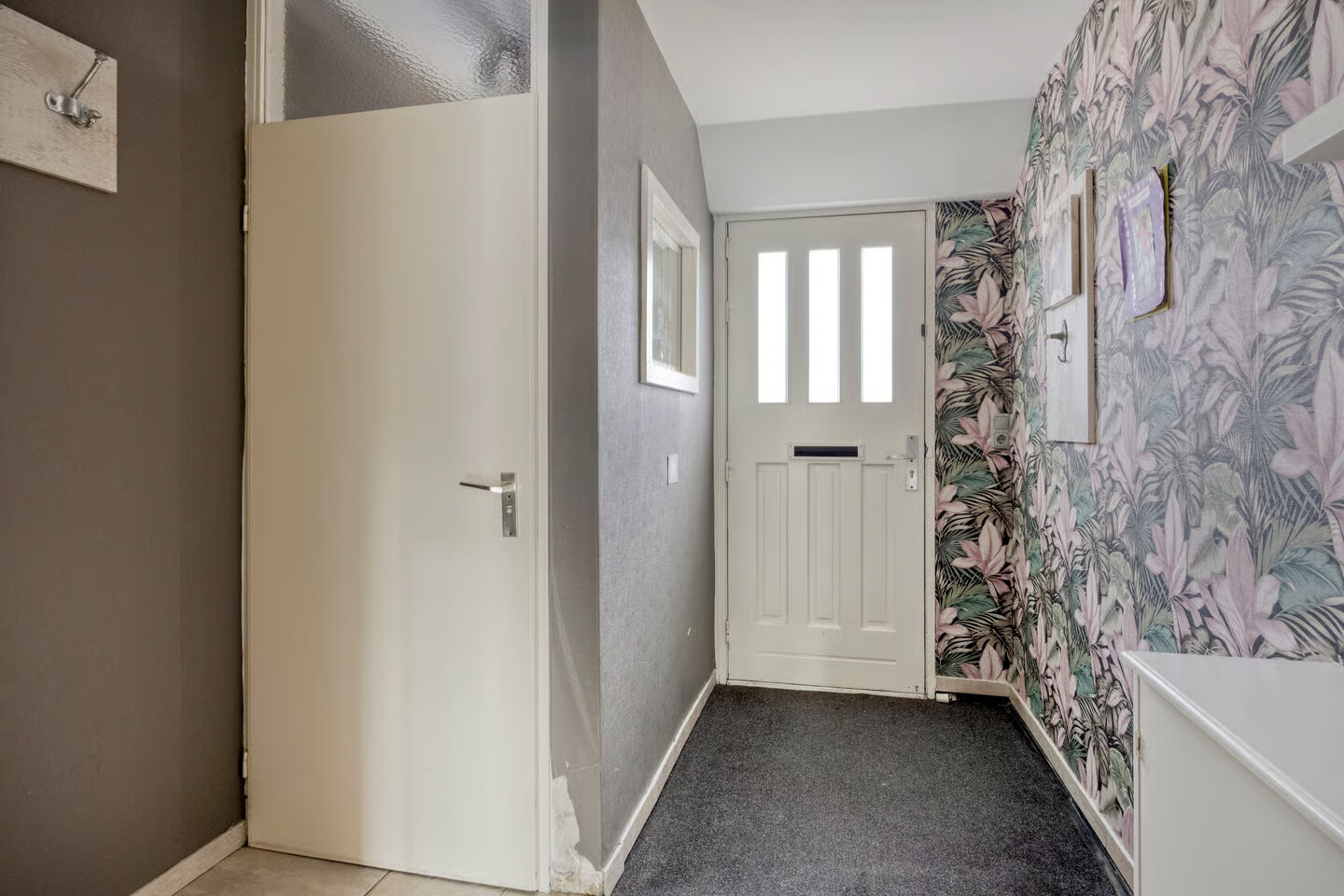 Tussenwoning te koop: Avocadogaard 8, Spijkenisse