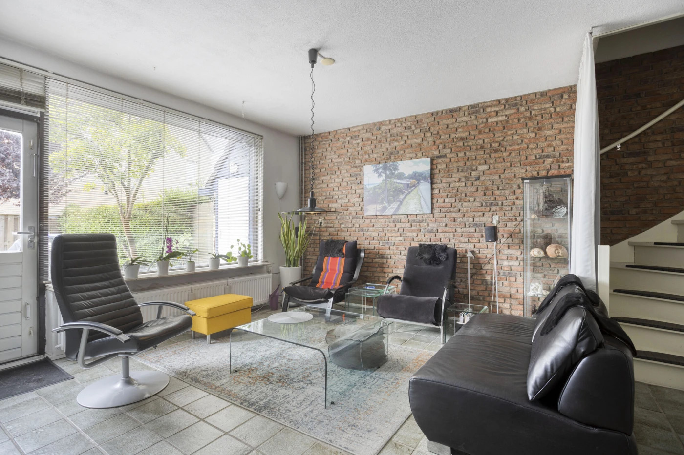 Tussenwoning te koop: Rozemarijndonk 13, Spijkenisse