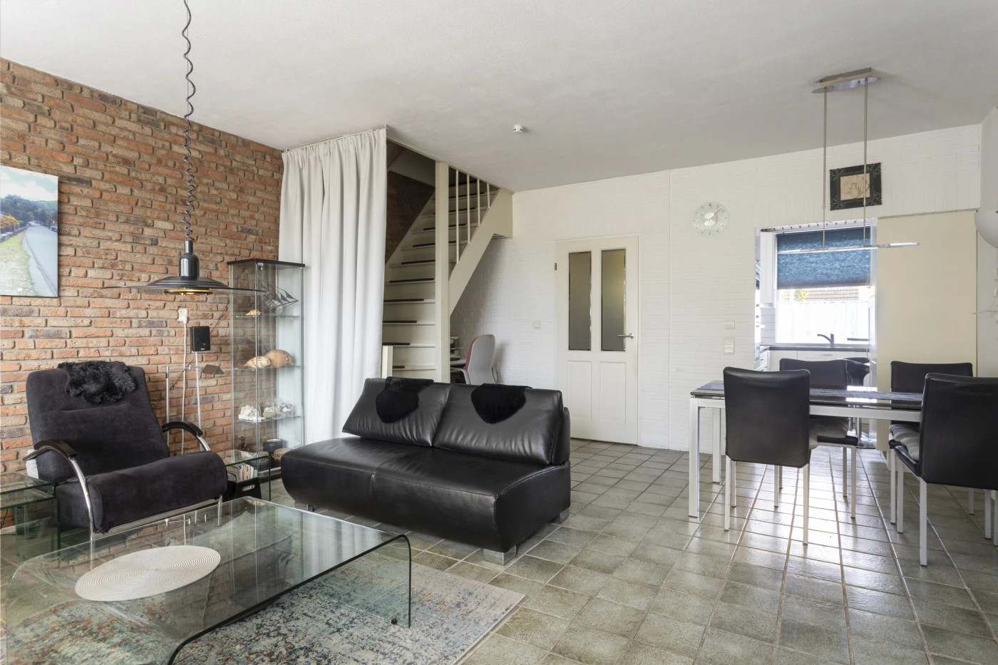Tussenwoning te koop: Rozemarijndonk 13, Spijkenisse