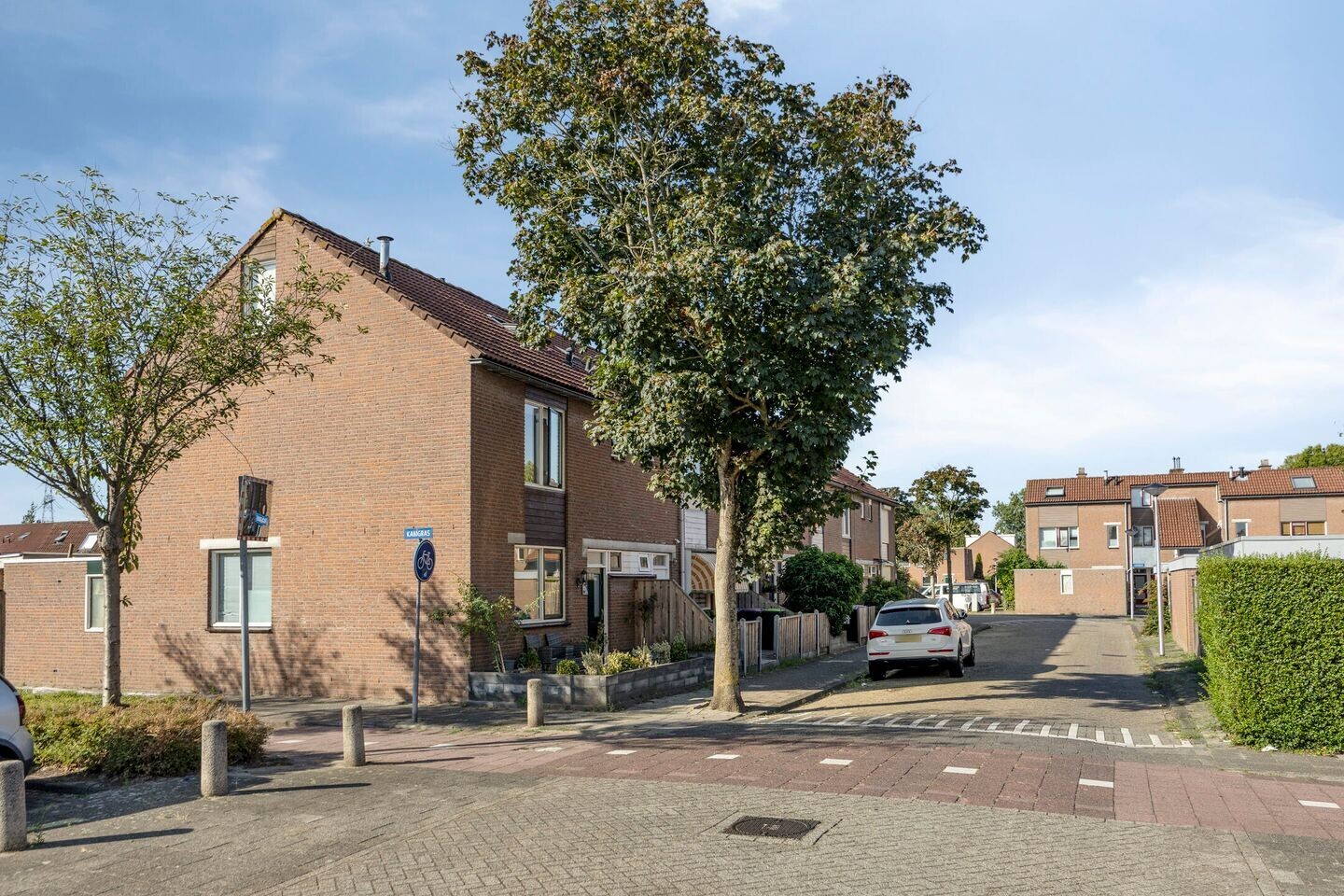 Hoekwoning te koop: Parelgras 13, Spijkenisse