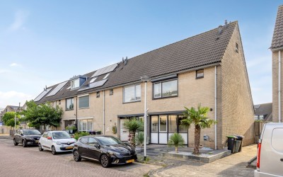 Harriët Freezerstraat 11