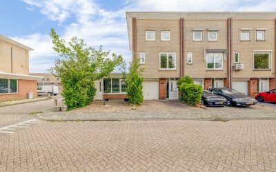 Simone de Beauvoirstraat 81