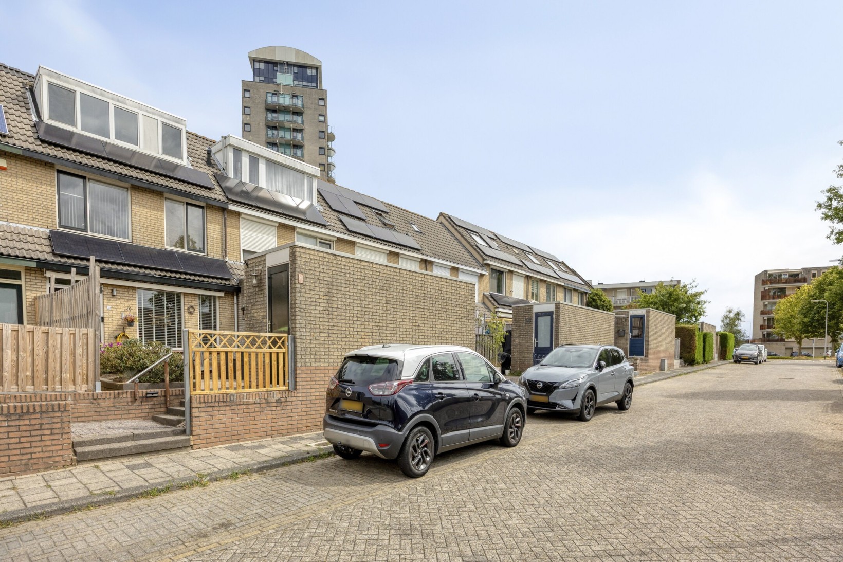 Tussenwoning te koop: Lekstraat 33, Spijkenisse