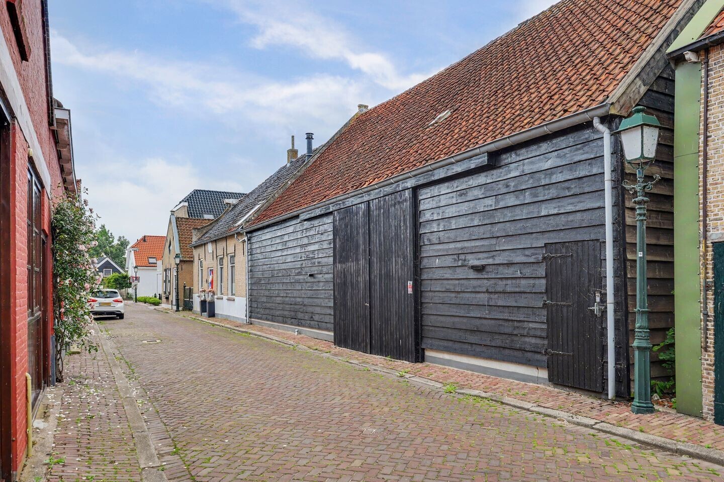 Vrijstaande woning te koop: Ring 12, Simonshaven