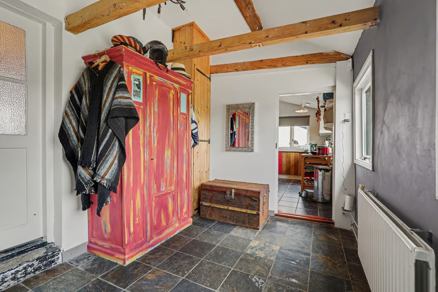 Vrijstaande woning te koop: Ring 12, Simonshaven