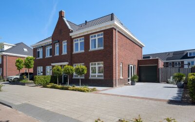 Nieuwelaan 20