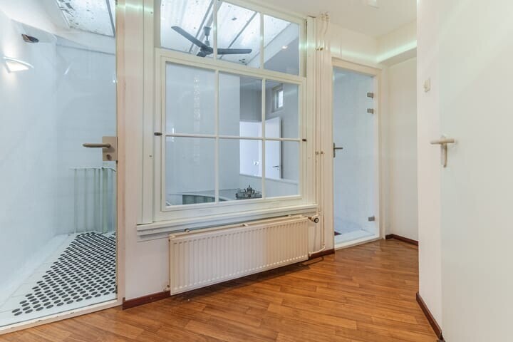 Tussenwoning te koop: Oostkade 54, Hellevoetsluis