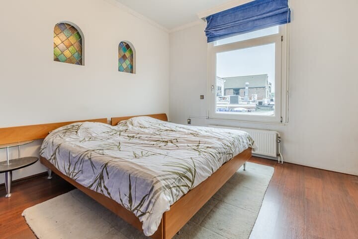 Tussenwoning te koop: Oostkade 54, Hellevoetsluis